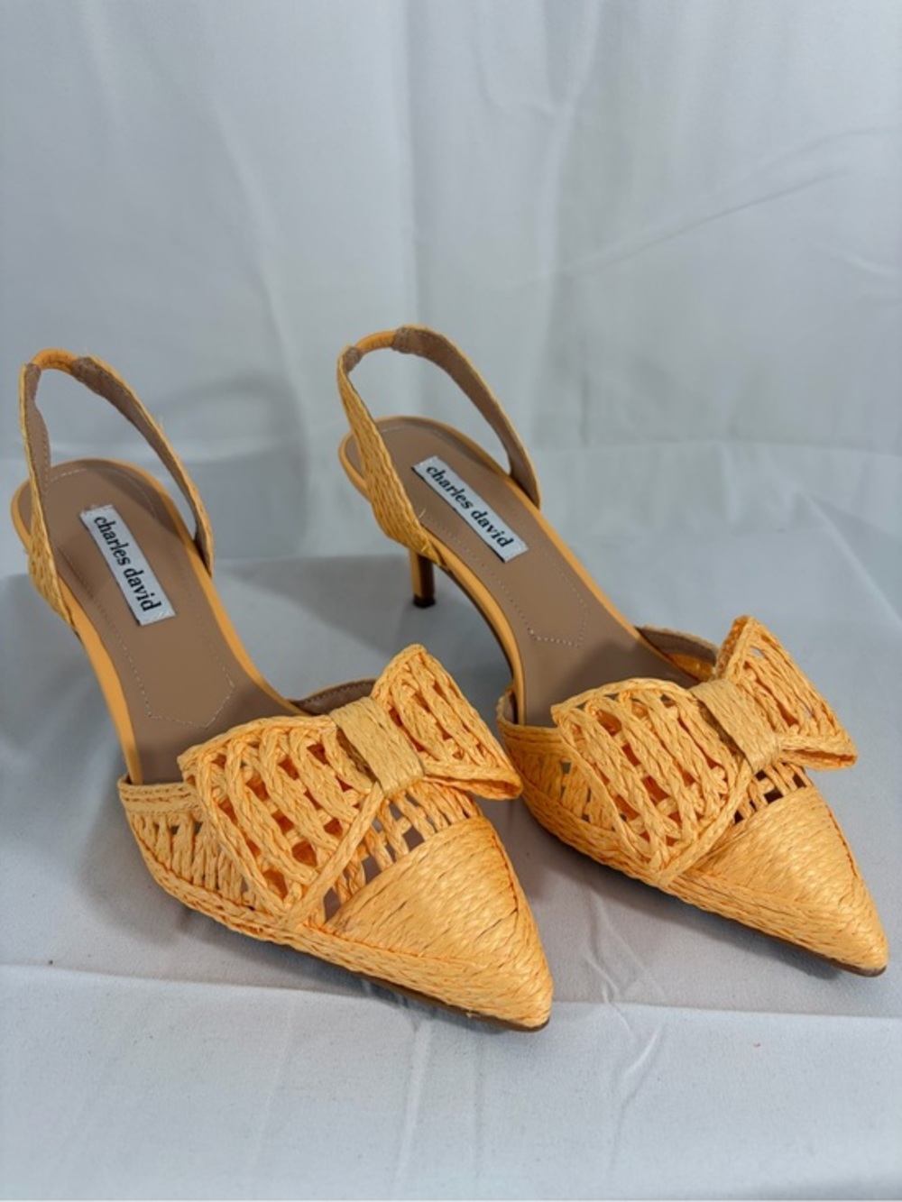 NWT Charles David Women’s Size 8.5 Orange Raffia Bow Slingback 2.5 Inch Heels